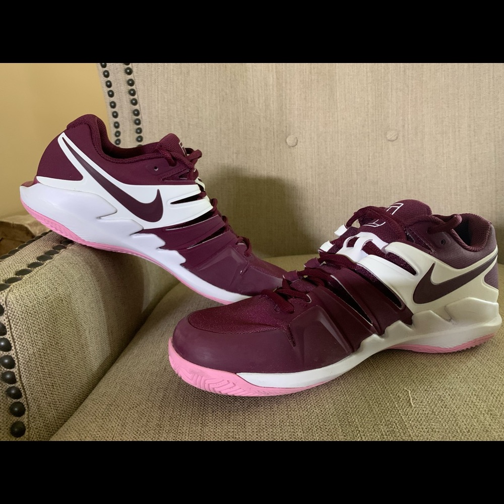 Nike Vapor X womens size 10.5. Tennis/Pickleball